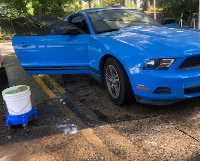 Mustang exterior wash