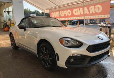 Fiat 124 Spider detail